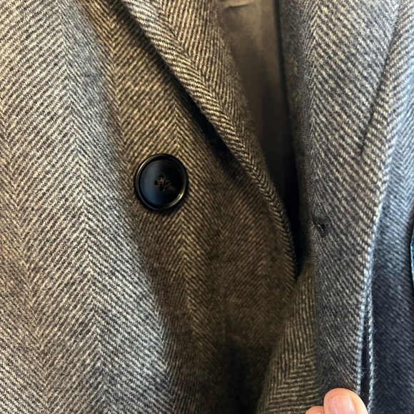 Hermès Émile coat with oversized pocket - wool chevron pattern Made in Italy NWT - Picture 3 of 9